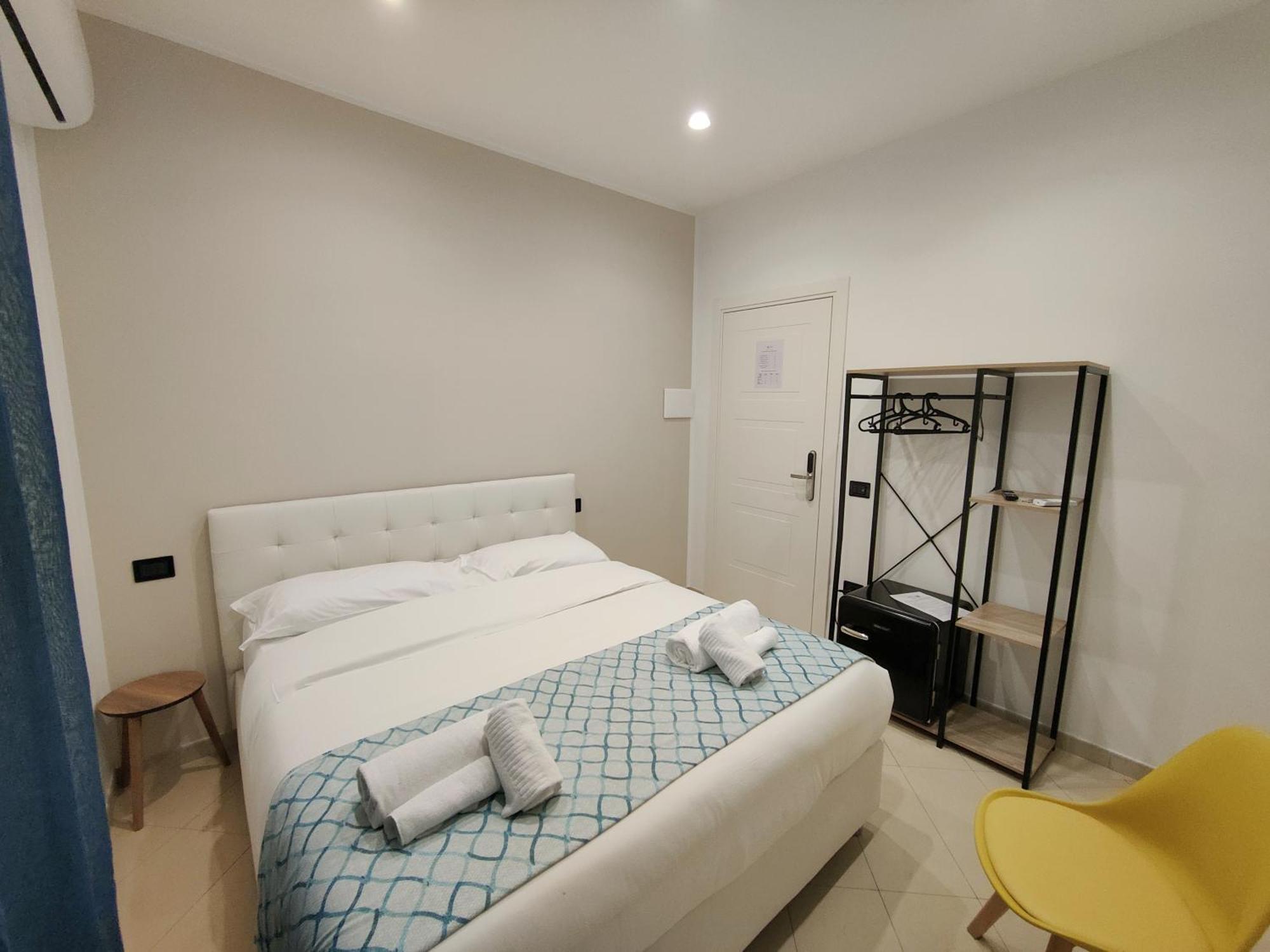 Sweet Rooms San Francesco Наполи Екстериор снимка